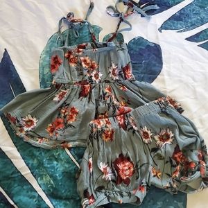 Bailey's Blossoms 2T Floral Flowers Matching Set Shirt Short Sleeveless Shirt